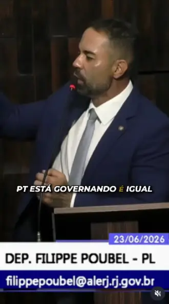 Filippe Poubel na tribuna questionando o uso do dinheiro público em Maricá